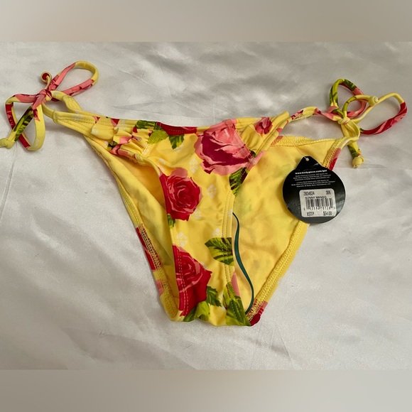 Body Glove Sunny Mango string bikini bottom. Women’s XS - Picture 2 of 5